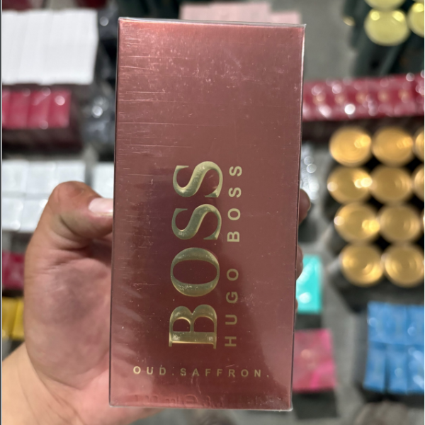 Hugo Boss Bottled Oud Saffron