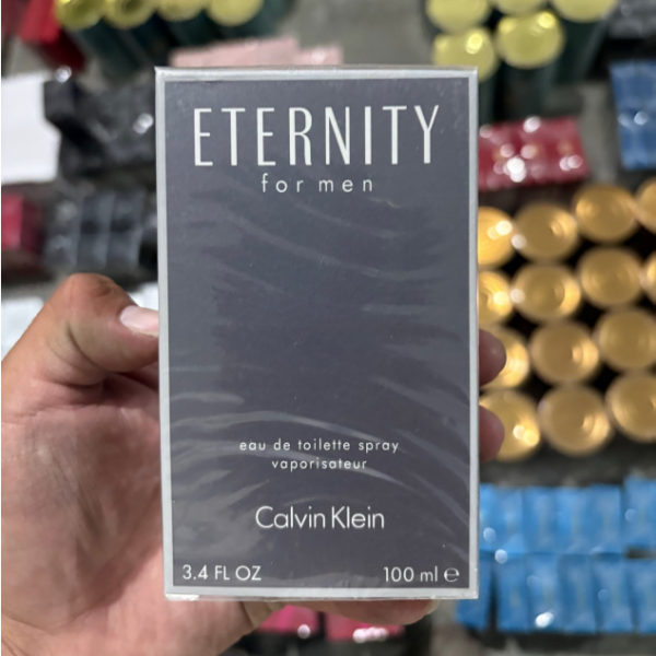 Aroma, caja, acabados, sellos, códigos y botella ARE SAME