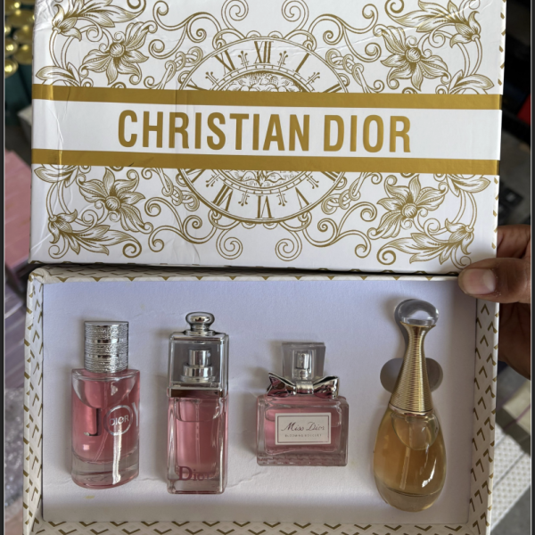 Chritian Dior Kit